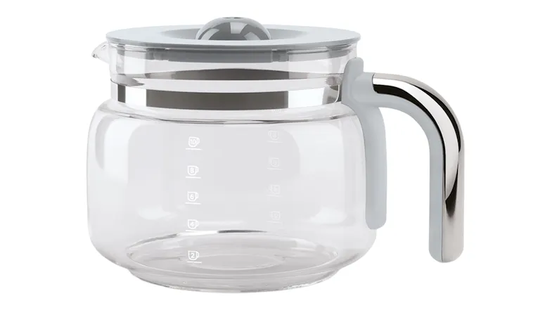 Close-up view of the clear glass carafe featuring measurement lines Close-up view of the clear glass carafe featuring measurement lines