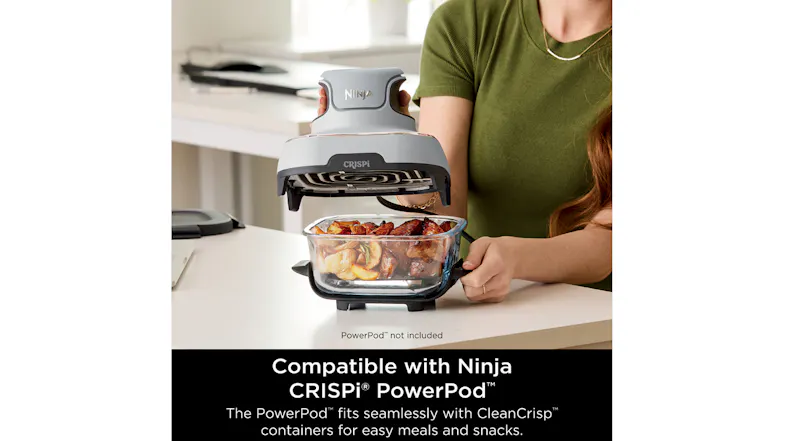 Promotional graphic of the Ninja container with the compatible Ninja Crispi PowerPod Promotional graphic of the Ninja container with the compatible Ninja Crispi PowerPod