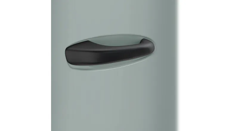 Close-up of the SMEG Porsche refrigerator door handle in black finish Close-up of the SMEG Porsche refrigerator door handle in black finish
