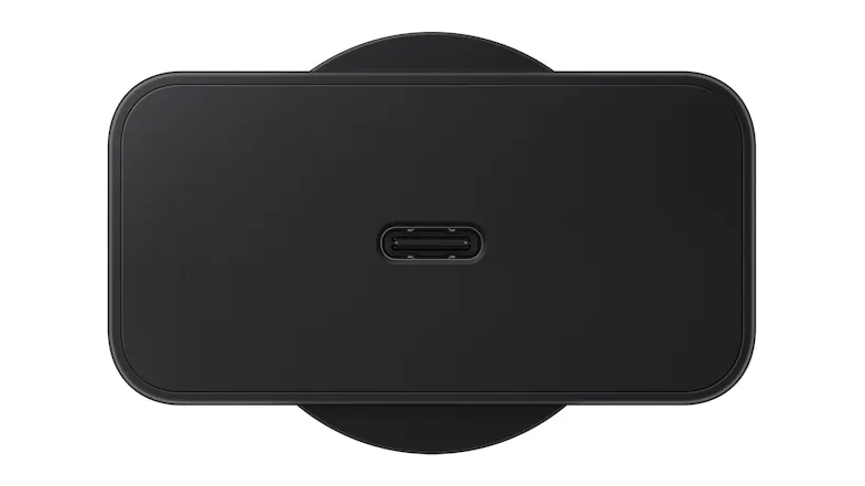 Samsung wall charger with centred USB‑C port Samsung wall charger with centred USB‑C port