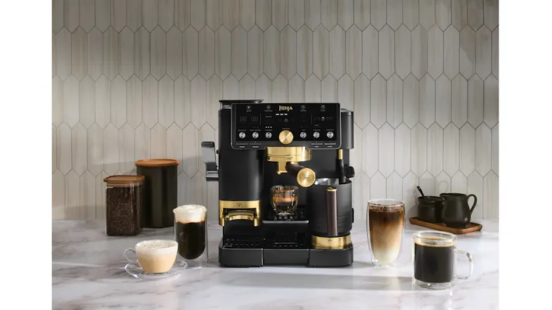 A view of multiple drinks and the Ninja Luxe Cafe Pro Machine displayed on a kitchen countertop A view of multiple drinks and the Ninja Luxe Cafe Pro Machine displayed on a kitchen countertop