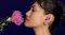 Lifestyle image of a person wearing a Bose QuietComfort wireless earbud in Rosewood Mauve Lifestyle image of a person wearing a Bose QuietComfort wireless earbud in Rosewood Mauve