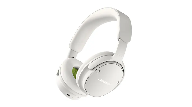 A Bose QuietComfort (2nd Gen) Active Noise Cancelling Wireless Over-Ear Headphones in White Smoke finish A Bose QuietComfort (2nd Gen) Active Noise Cancelling Wireless Over-Ear Headphones in White Smoke finish