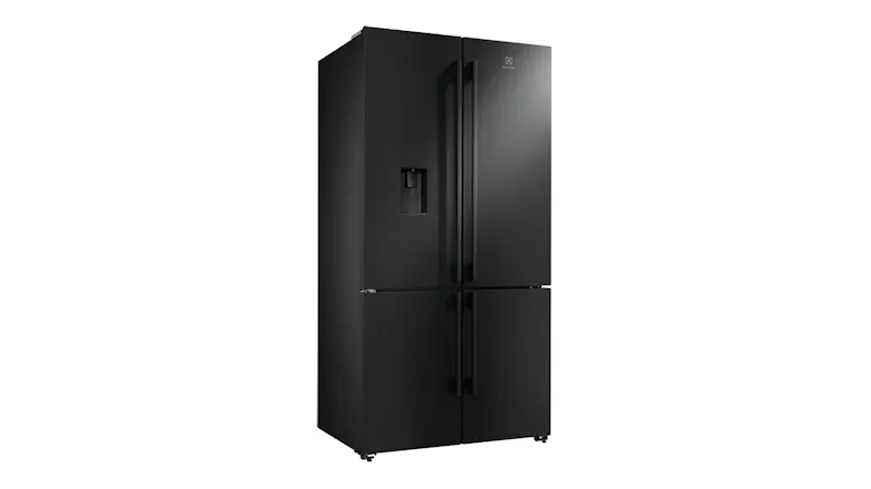 Three-quarter view of the Electrolux refrigerator highlighting recessed handles Three-quarter view of the Electrolux refrigerator highlighting recessed handles