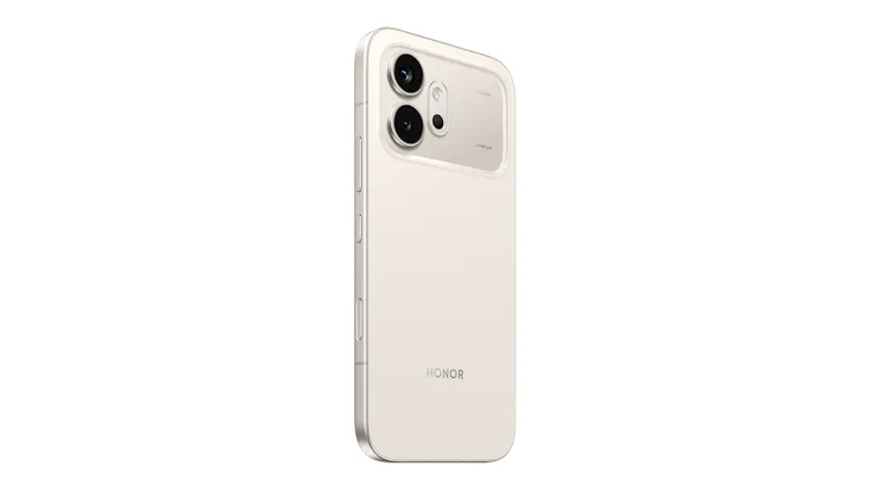 Angled back view of the 5G smartphone with Honor logo Angled back view of the 5G smartphone with Honor logo