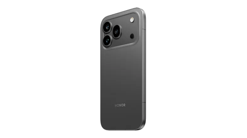 Angled back view of the 5G smartphone with Honor logo Angled back view of the 5G smartphone with Honor logo