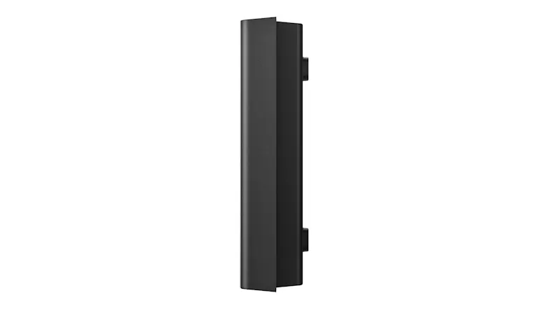 Side profile of the Eufy C31 video doorbell, illustrating the slim housing depth and streamlined design Side profile of the Eufy C31 video doorbell, illustrating the slim housing depth and streamlined design