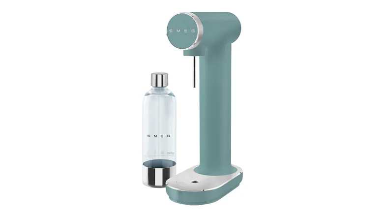 Smeg Sparkling Water Maker shown beside the reusable bottle Smeg Sparkling Water Maker shown beside the reusable bottle