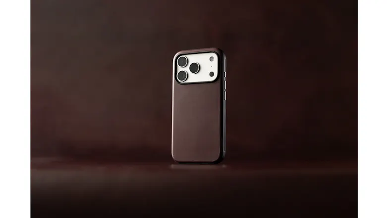 Full rear view of brown Nomad MagSafe leather case for iPhone 18 Pro on dark background Full rear view of brown Nomad MagSafe leather case for iPhone 18 Pro on dark background