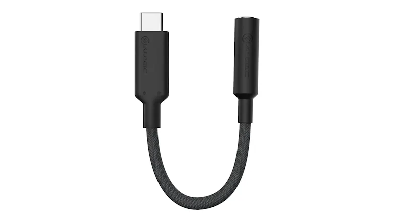 Front view of black Alogic Elements Pro USB-C to 3.5mm Audio Adapter (10cm) with braided cable and compact housing Front view of black Alogic Elements Pro USB-C to 3.5mm Audio Adapter (10cm) with braided cable and compact housing