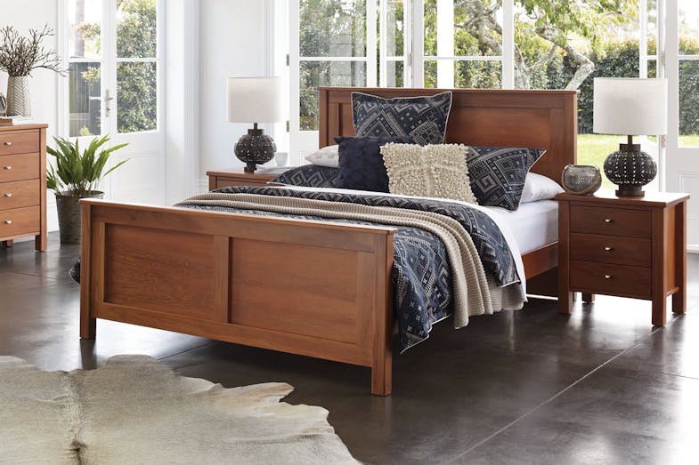 Riversdale Queen Solid Slat Bed Frame Riversdale Queen Solid Slat Bed Frame