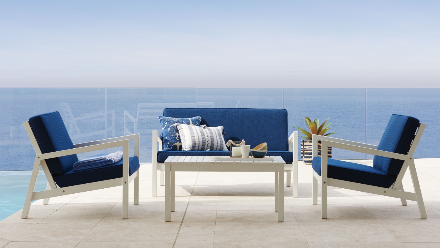 Oakland 4 Piece Outdoor Lounge Domayne