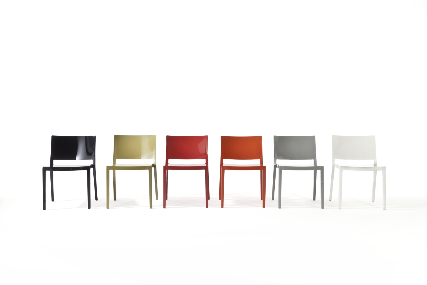 Lizz Chair by Piero Lissoni with Carlo Tamborini for Kartell Space