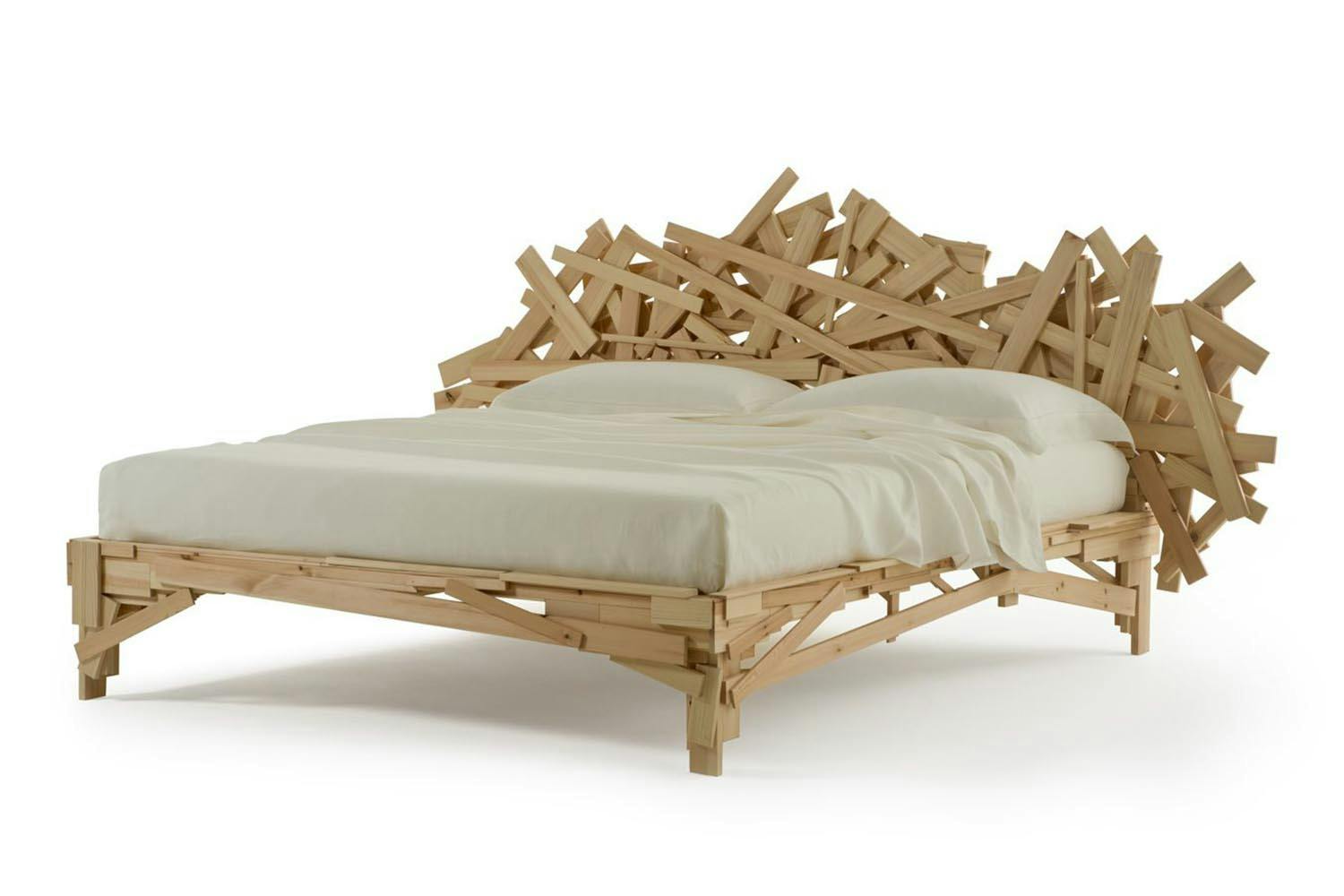 Favela Bed by F. e H. Campana for Edra | Space Furniture