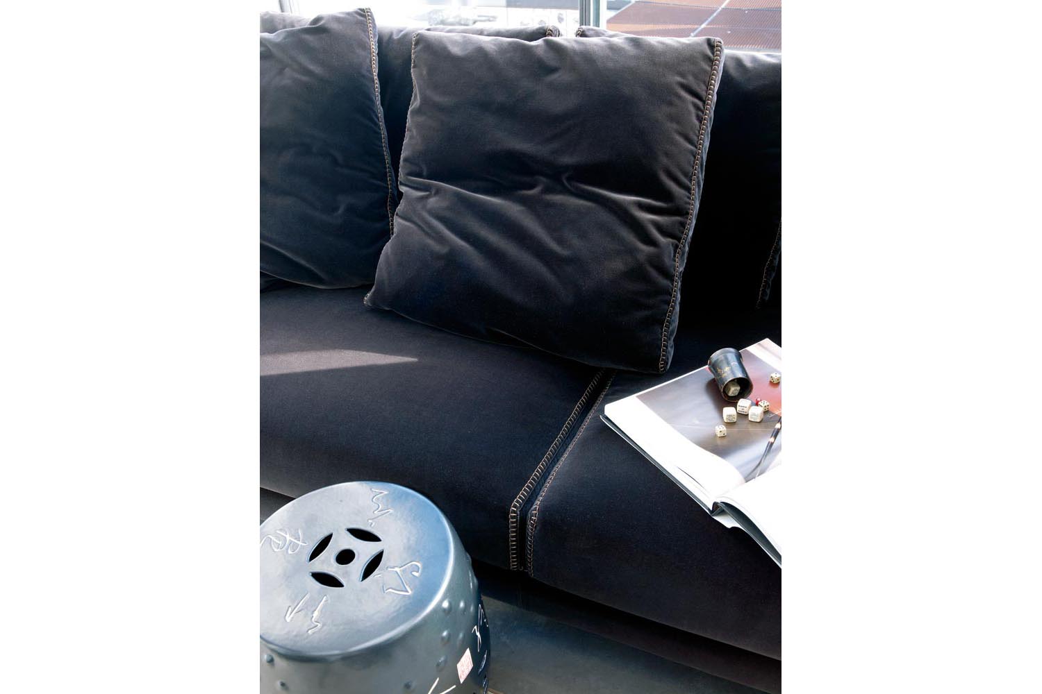 Ray Sofa by Antonio Citterio for B&B Italia | Space Furniture