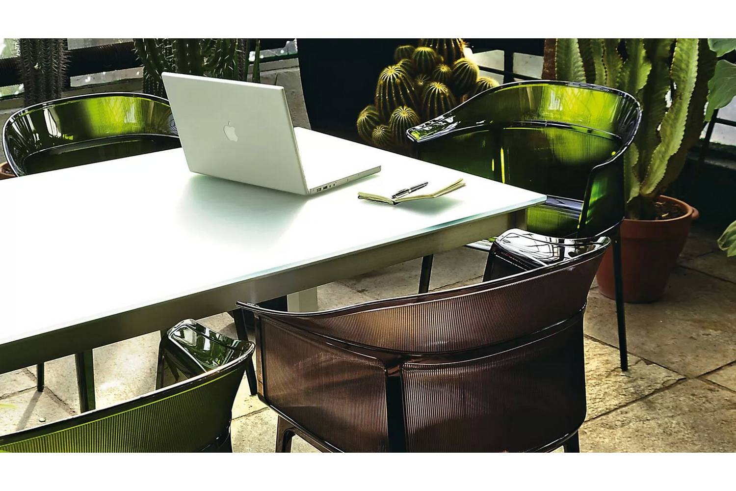 Papyrus Chair with Arms by Ronan & Erwan Bouroullec for Kartell Space