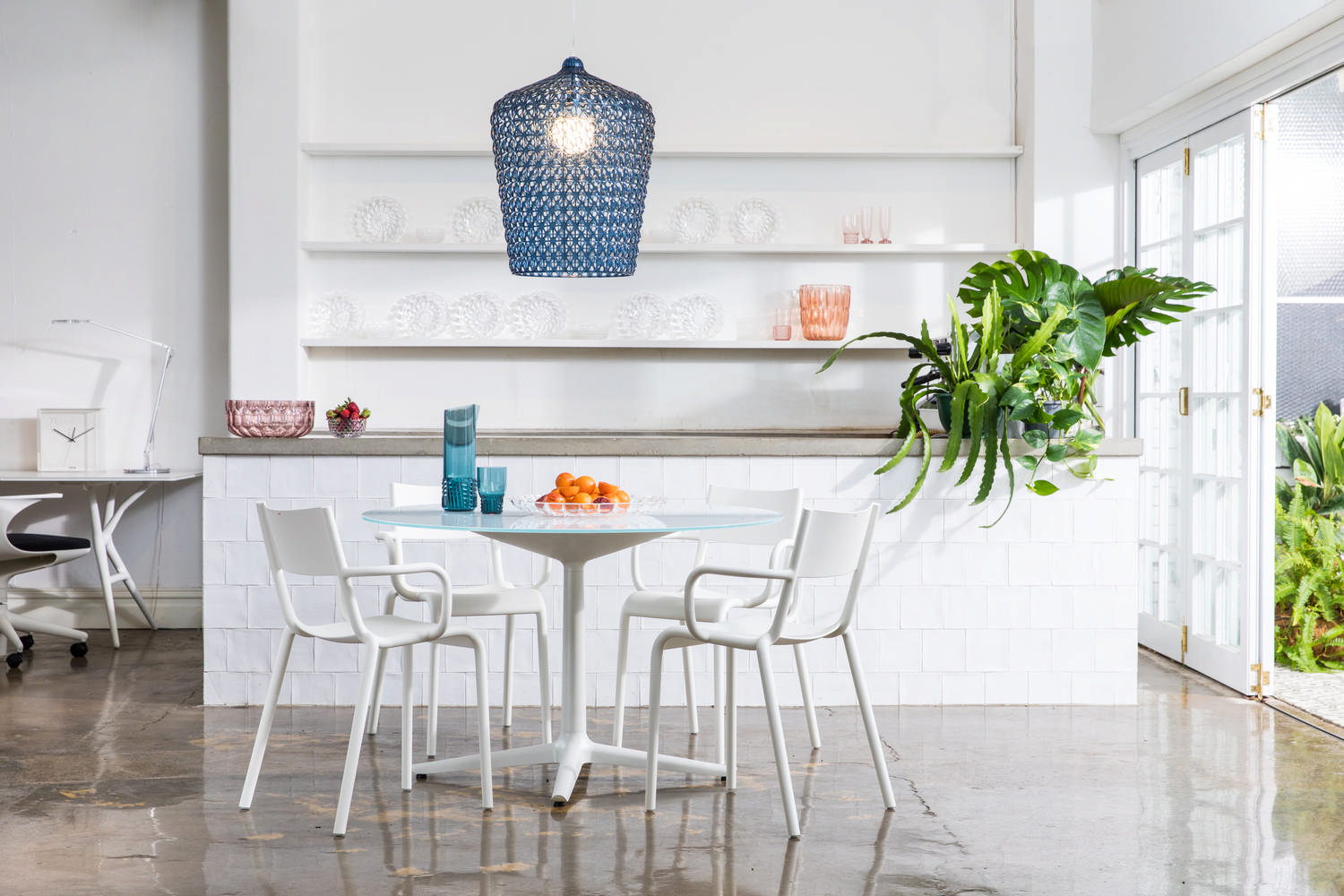 Dining Package by Kartell Space Furniture