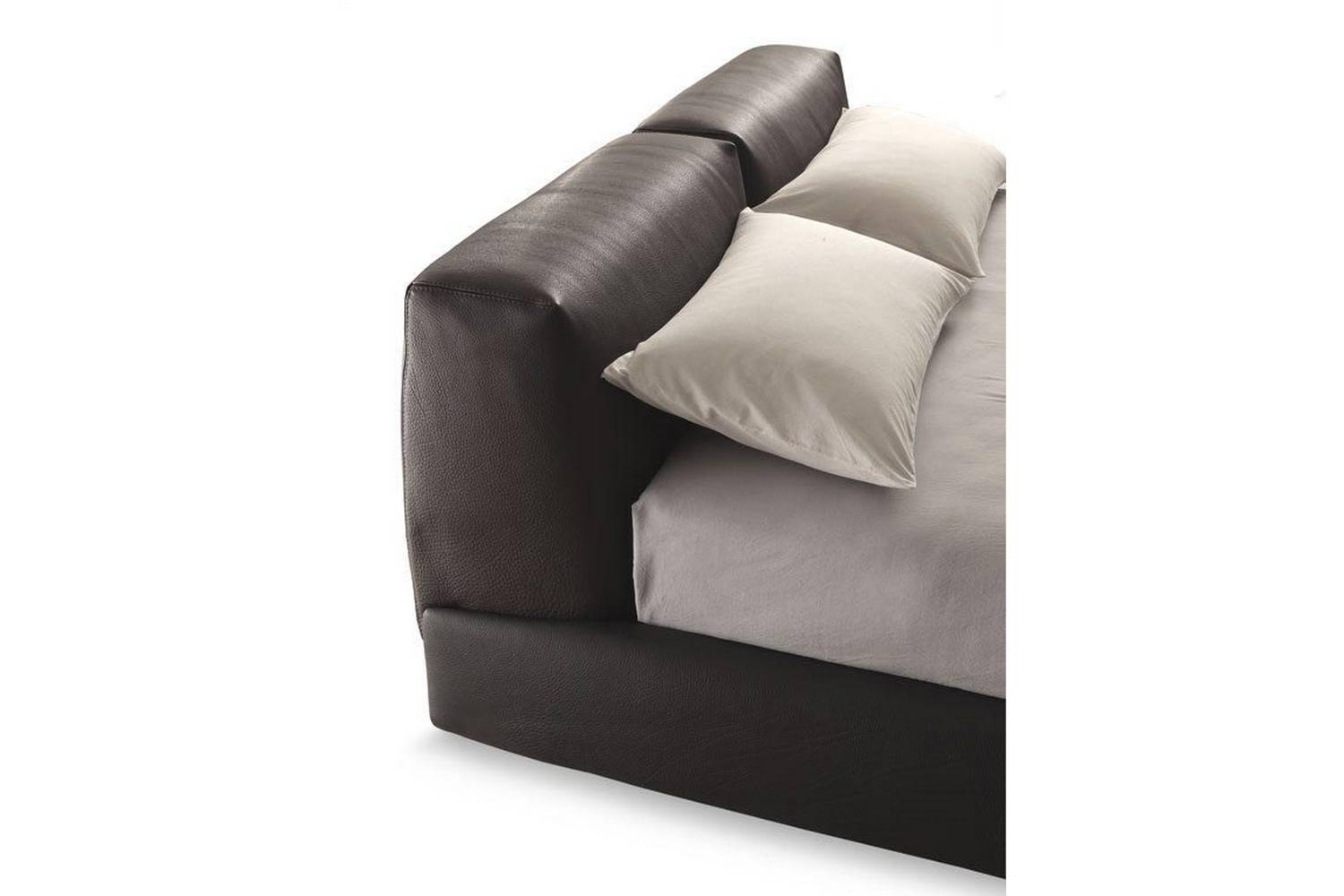 Bolton Bed by Giuseppe Vigano for Poliform Poliform Australia