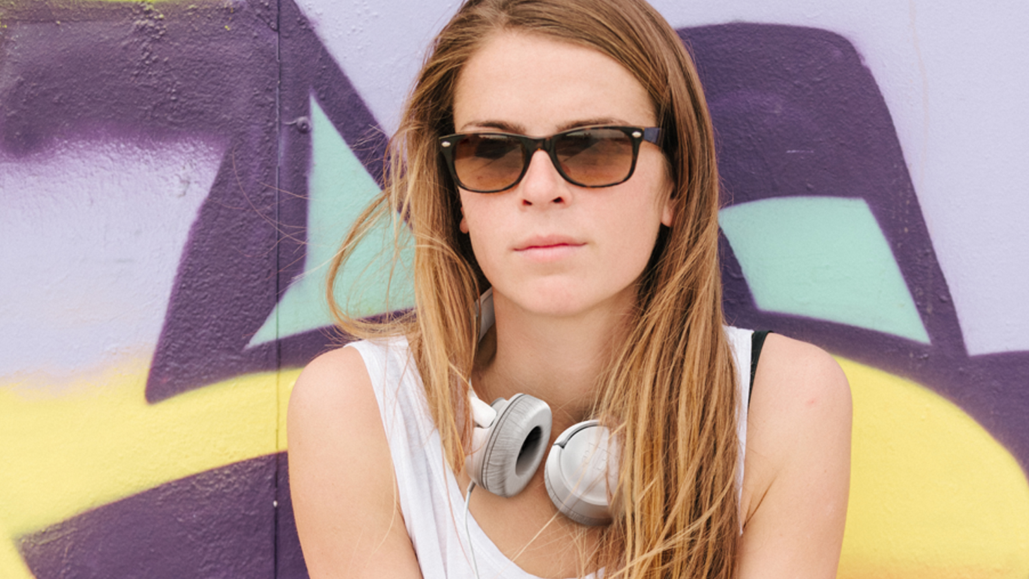 JBL TUNE 500 Wired On-Ear Headphones - White