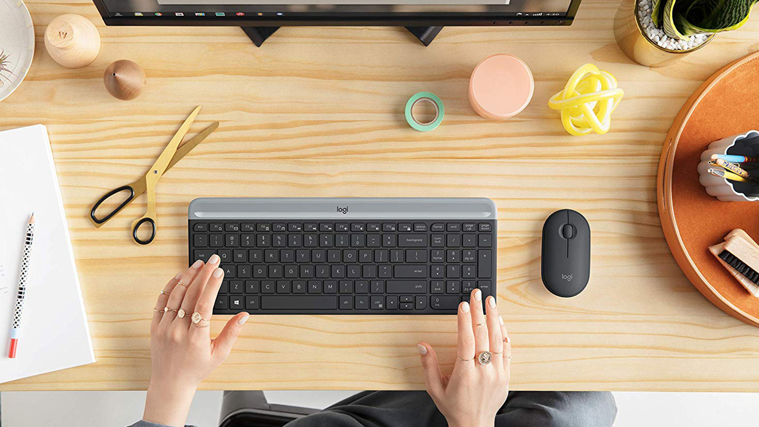 Logitech MK470 Slim Wireless Keyboard & Mouse - Black