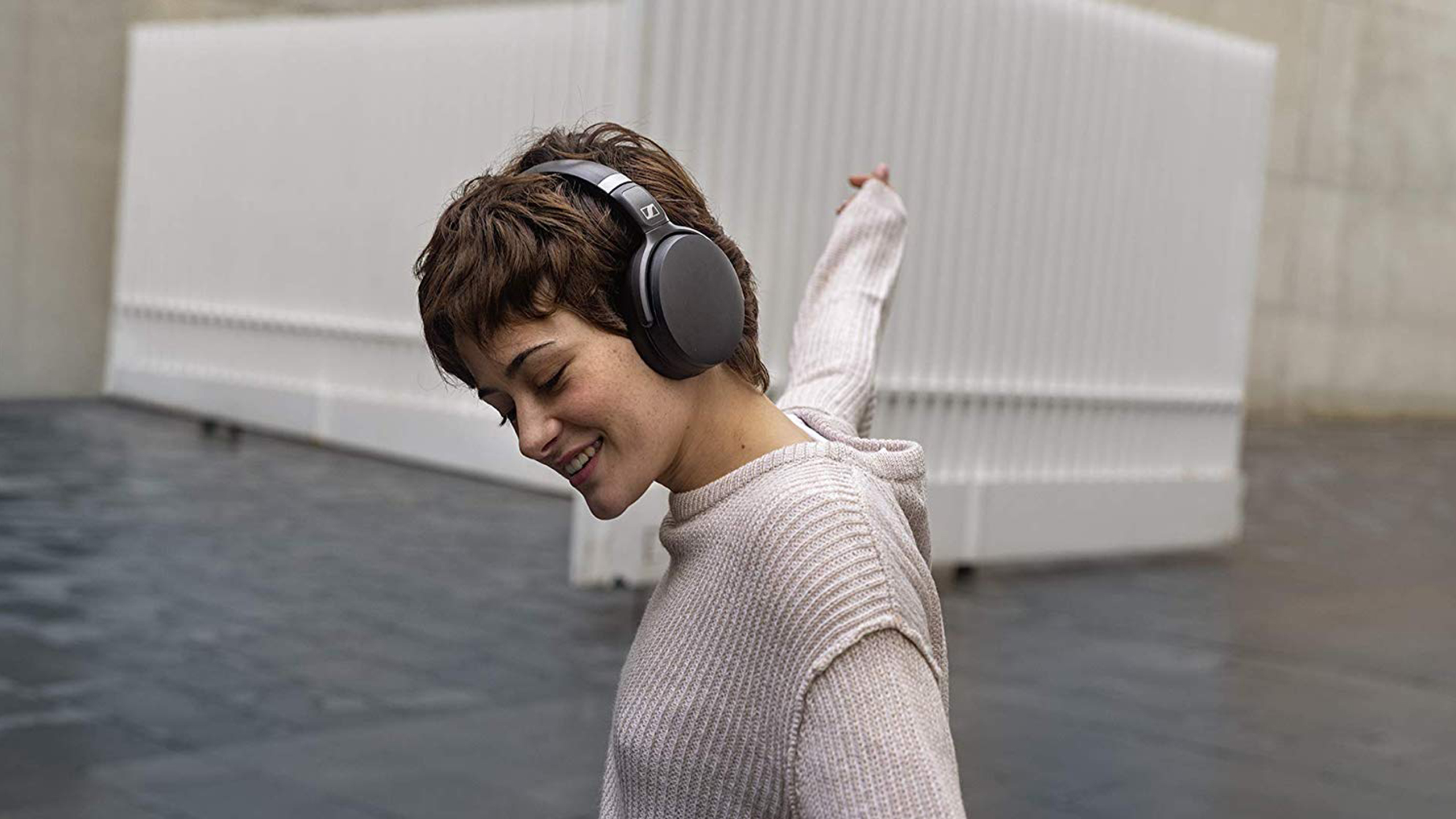 OverEar Headphones Harvey Norman New Zealand