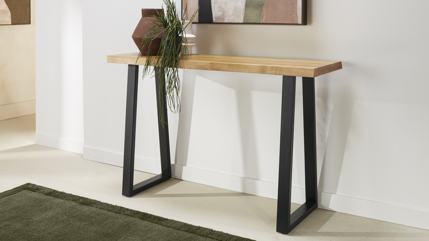 Kubu Console Table