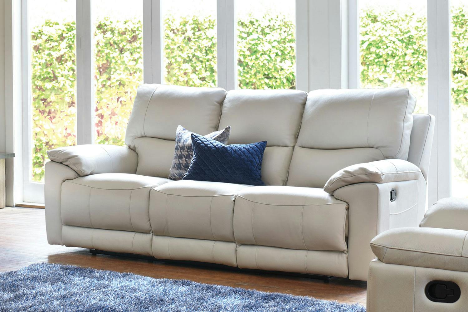 Featherstone 3 Seater Leather Recliner Sofa