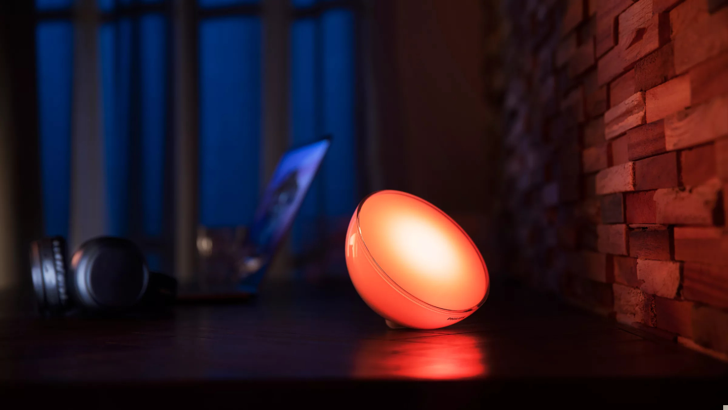 Philips Hue White and Colour Ambiance Go V2 Portable Light - White