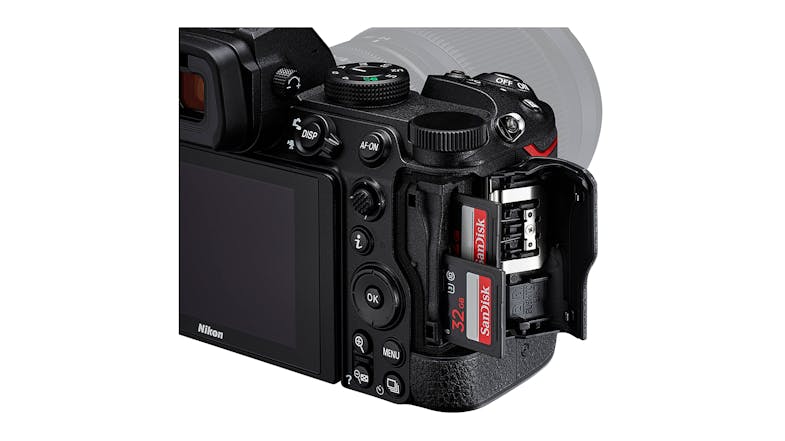 Nikon Z5 Mirrorless Camera with 24-200mm Lens
