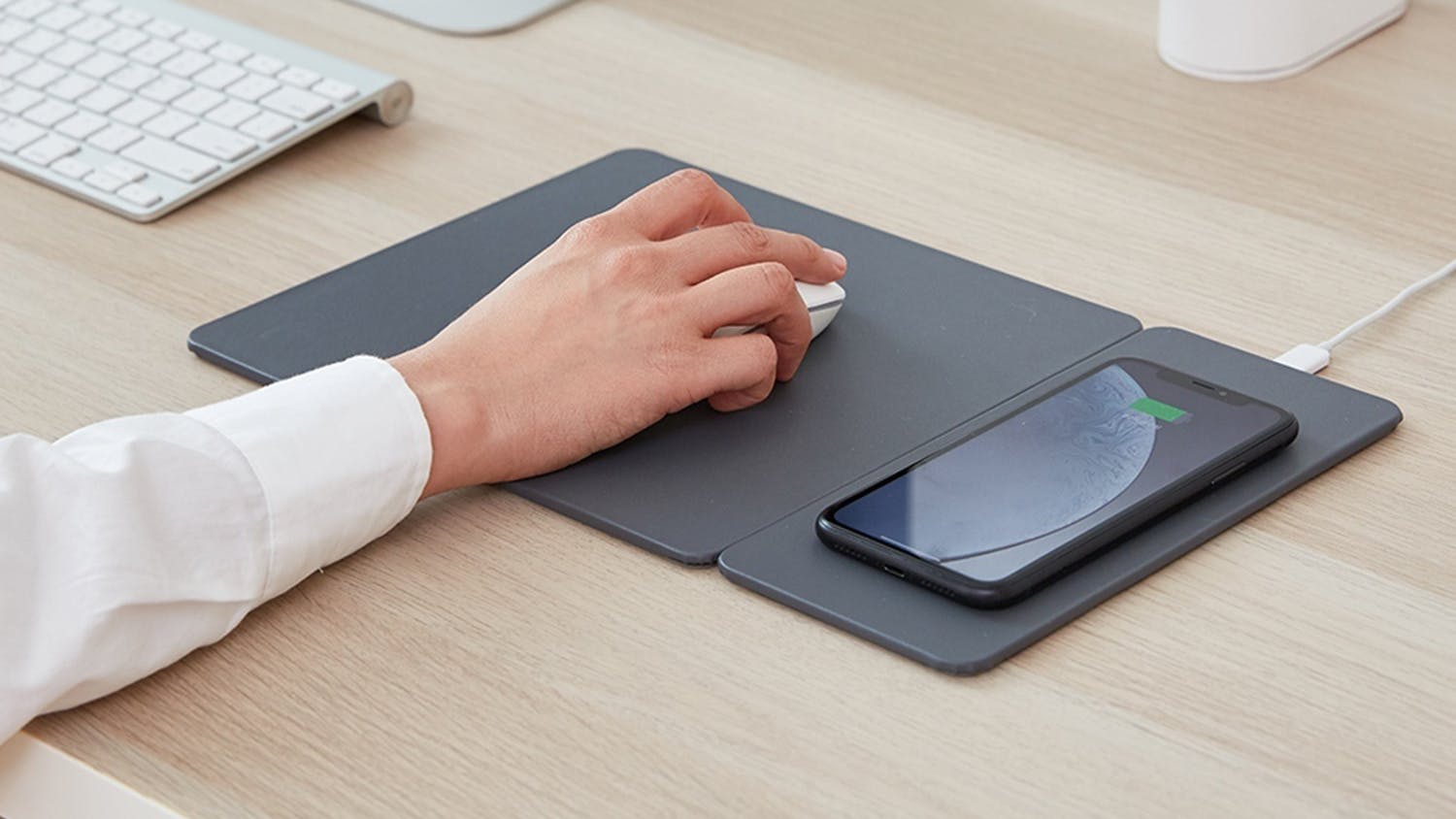 Pout HANDS 3 Split Detachable Wireless Charging Mouse Pad - Grey