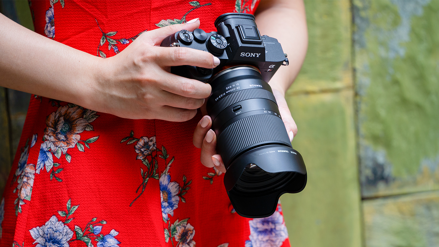 Tamron 28-200mm f/2.8-5.6 Di III RXD Lens for Sony FE