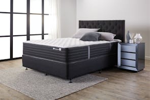 Parkhurst Extra Firm Queen Bed by Sealy Posturepedic