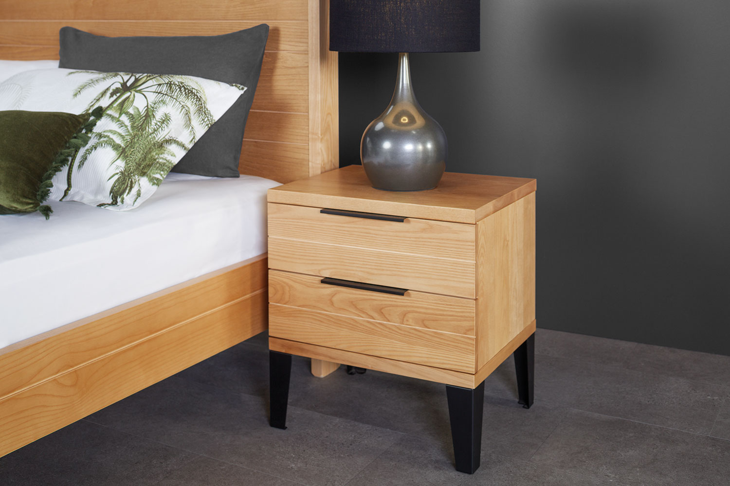 Huntsbury 2 Drawer Bedside Table