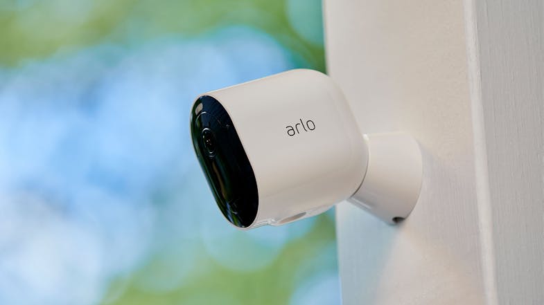 Arlo Pro 4 Wire-Free Spotlight Camera 2K HDR - 1 Pack
