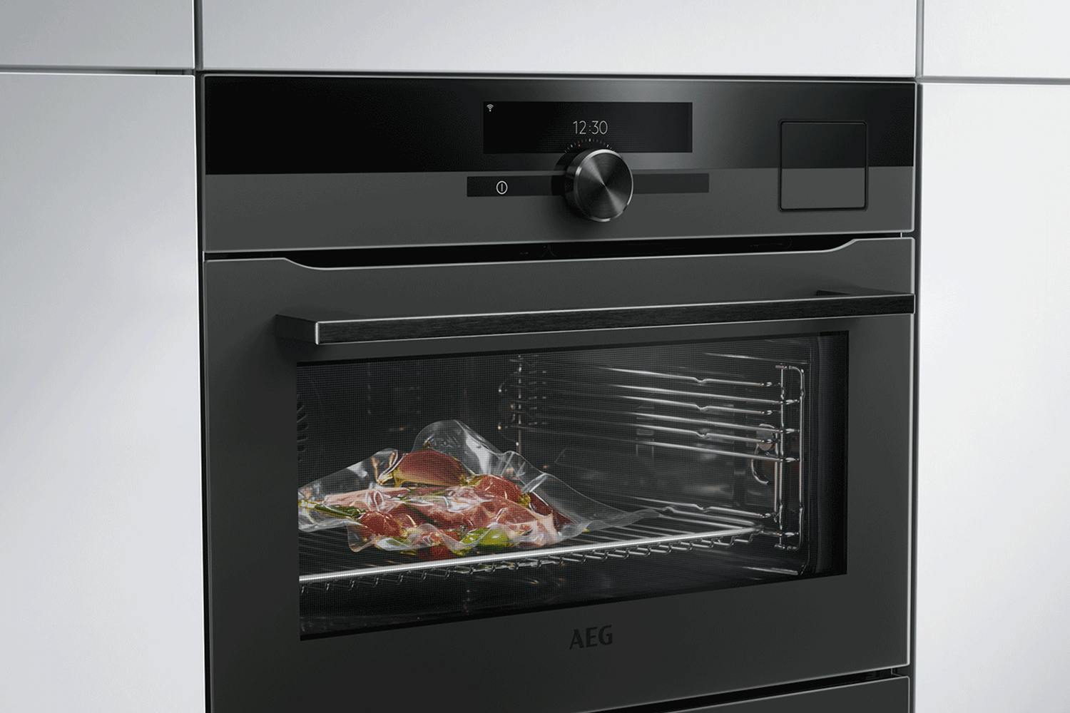 AEG 45cm SteamPro Compact Oven