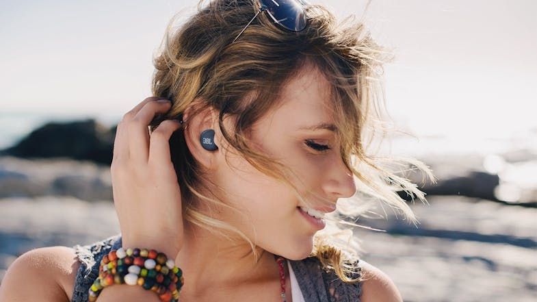 JBL Live Free Noise Cancelling TWS In-Ear Headphones - Blue