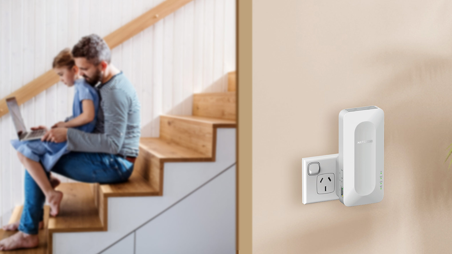 Netgear EAX15 AX1800 4-Stream Wi-Fi 6 Mesh Extender