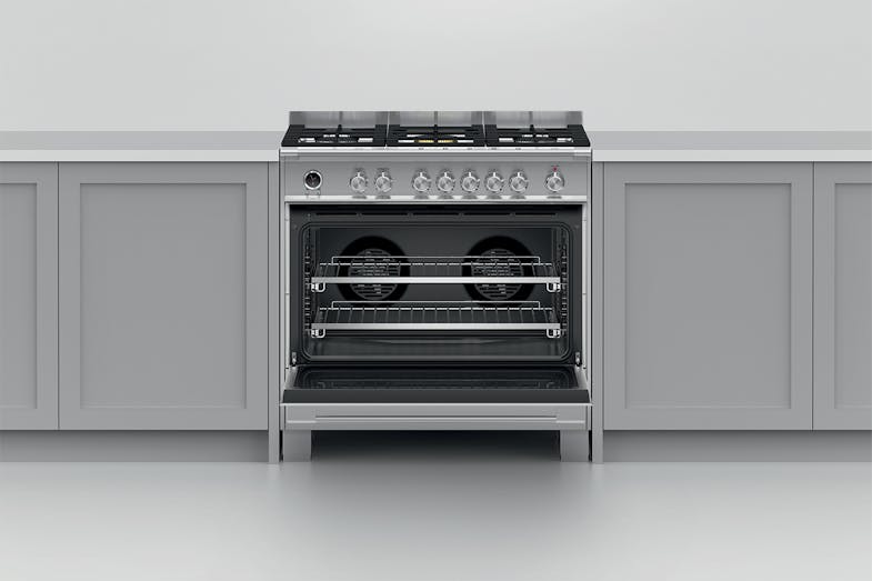 Fisher & Paykel 90cm Freestanding Dual Fuel Cooker w/Gas Cooktop