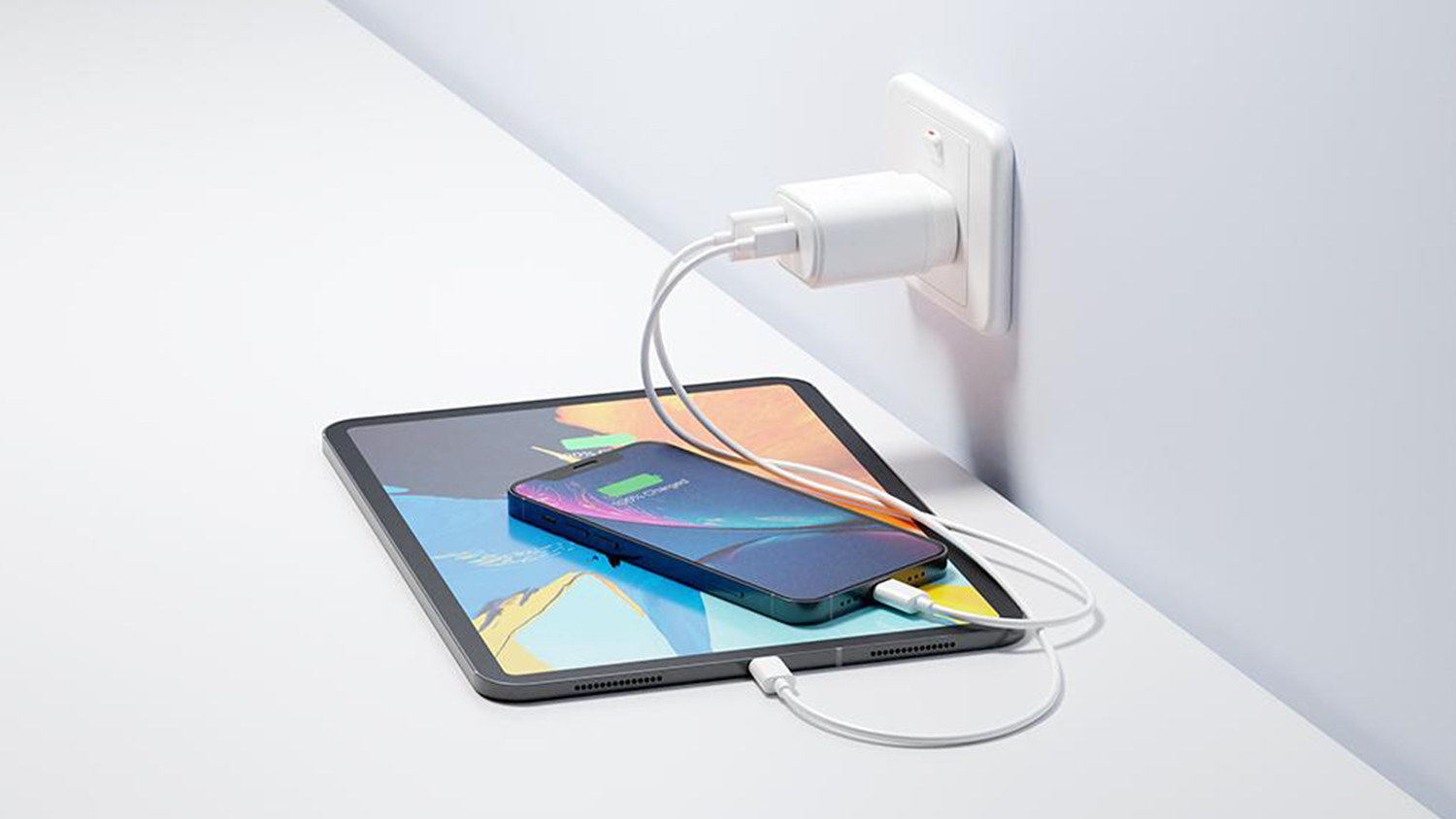 Cygnett PowerPlus 32W USB-C PD Dual Port Wall Charger - White