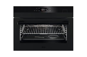 AEG SteamBoost Multifunction Compact Oven