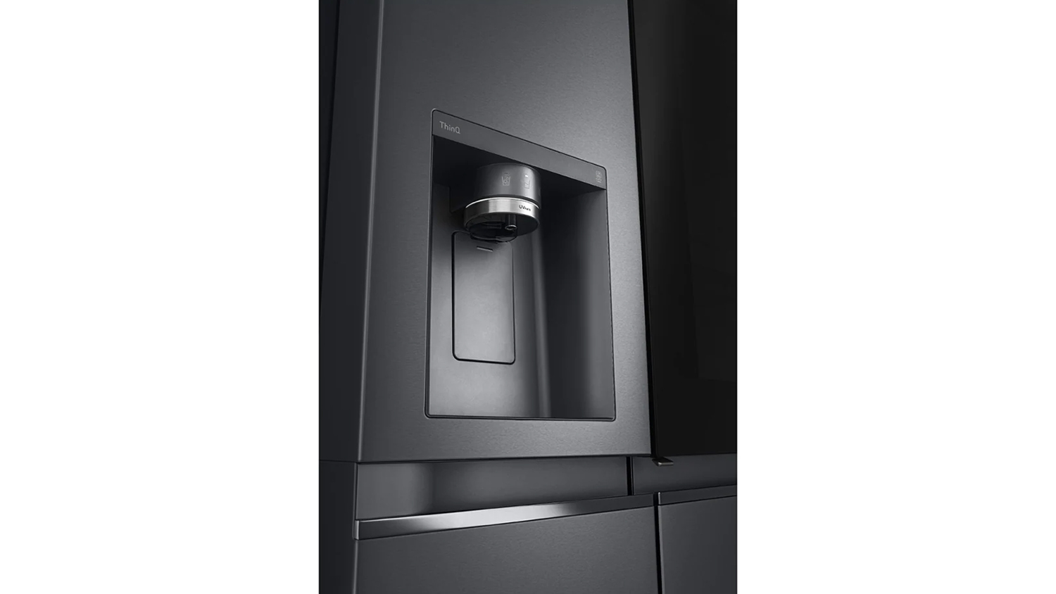 LG 635L Side By Side Fridge Freezer with Ice and Water Dispenser