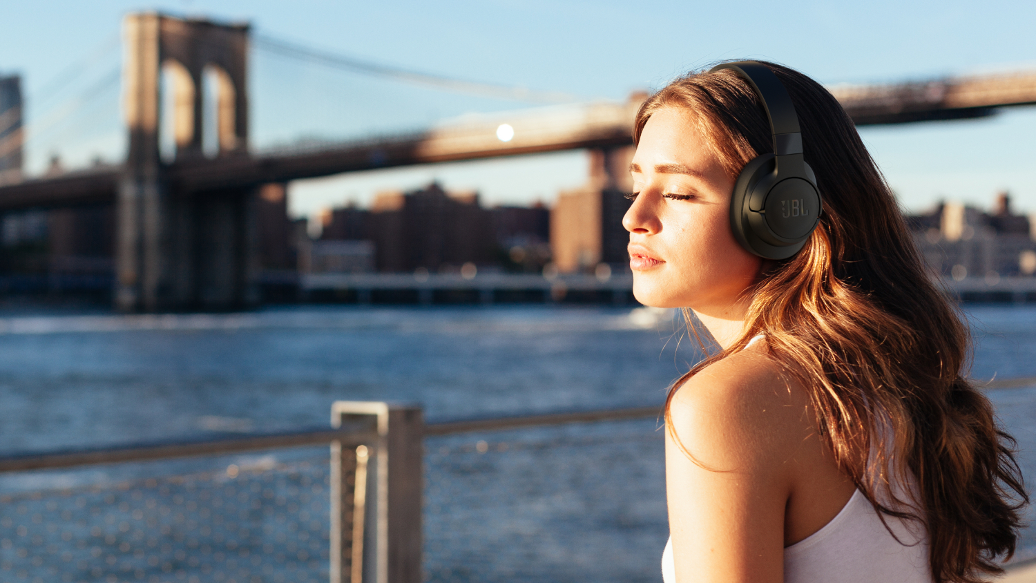 OverEar Noise Cancelling Headphones Harvey Norman New Zealand