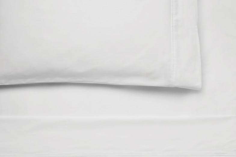 250tc Cotton White Sheet Set by Savona - 45cm drop