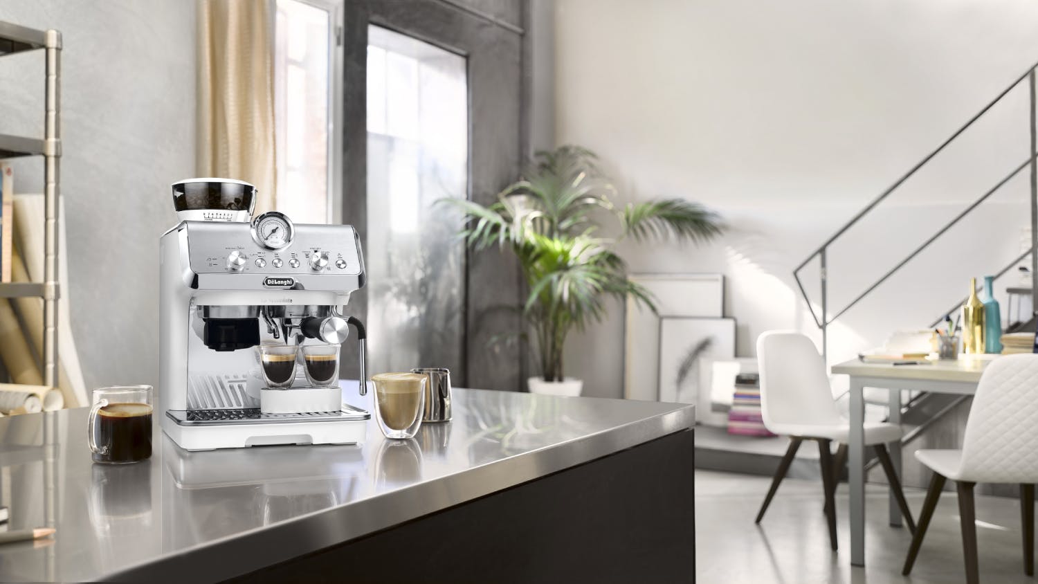 DeLonghi La Specialista Arte Manual Espresso Machine - White