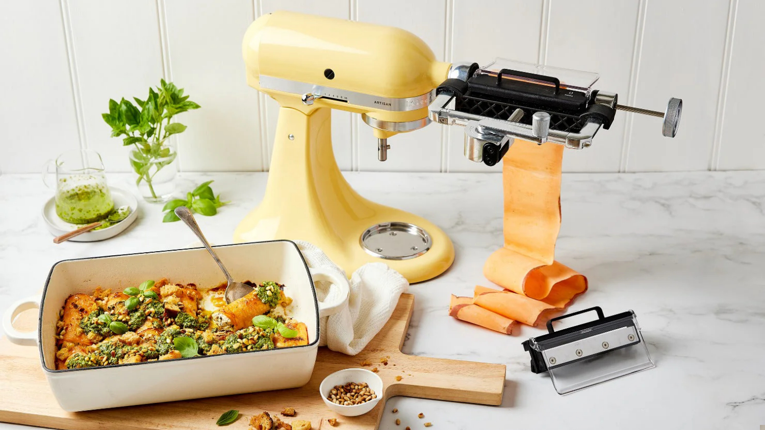 KitchenAid Vegetable Sheet Cutter Attachment for Tilt-Head & Bowl-Lift Stand Mixer (KSMSCA)