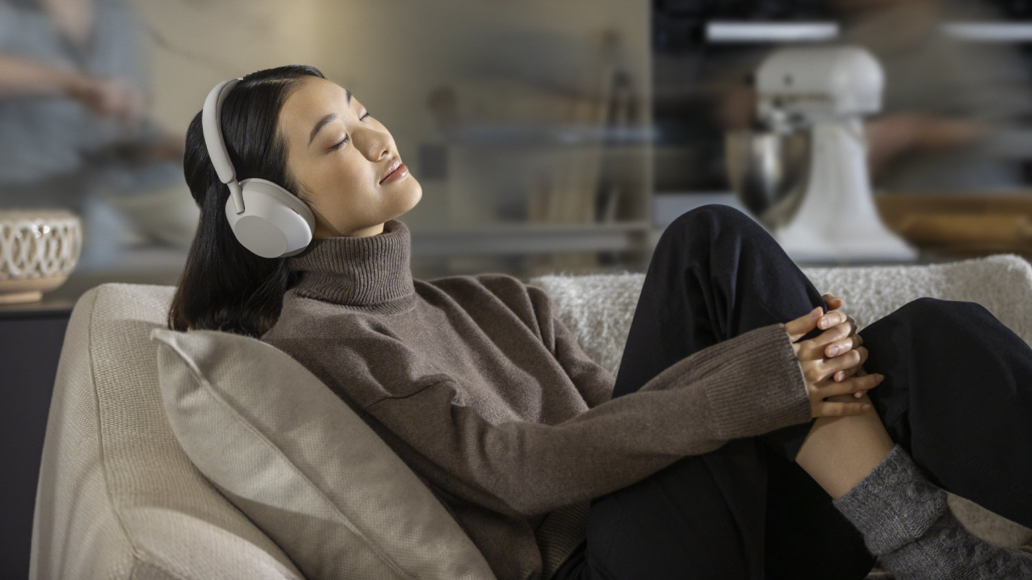 Sony WH-1000XM5 Wireless Noise Cancelling Over-Ear Headphones - Silver