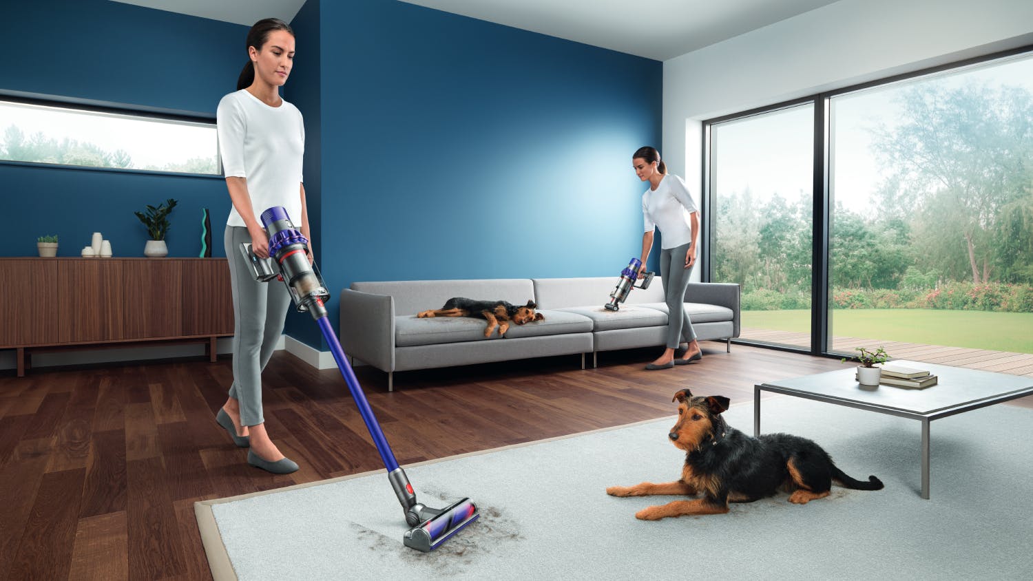 Dyson V10 Cyclone Handstick Vacuum Cleaner