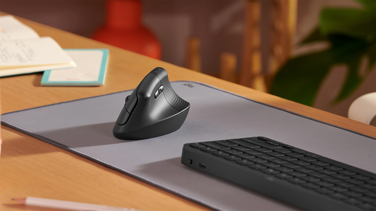 Logitech Lift Vertical Ergonomic Wireless Mouse - Graphite