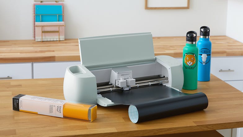 Cricut Permanent Smart Vinyl 13" x 3ft - Maize Yellow (1 Roll)