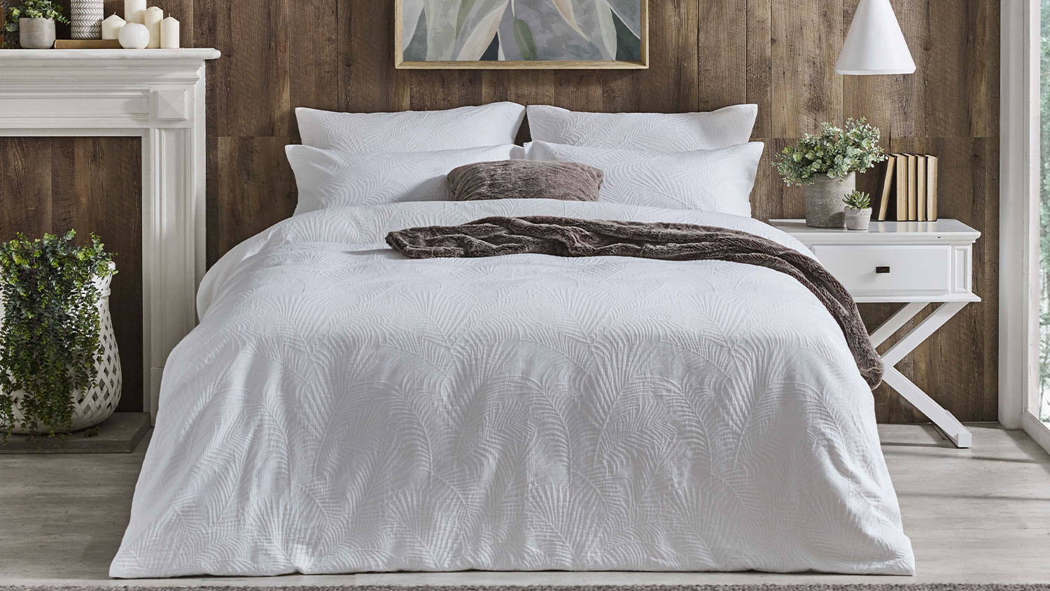 Elk White Duvet Cover Set by L'Avenue